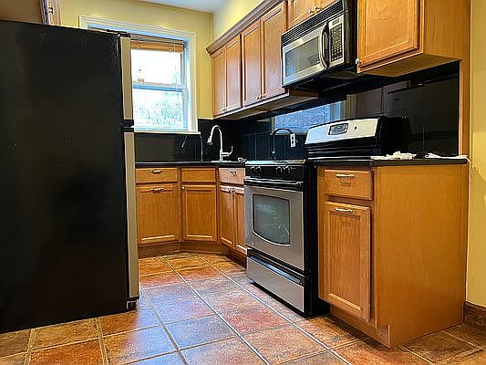 1st image of 31-34 41st St #2
