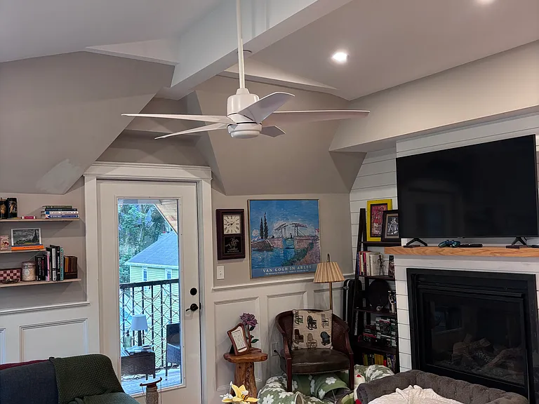 33 Woodlawn St #3 — Photo 4
