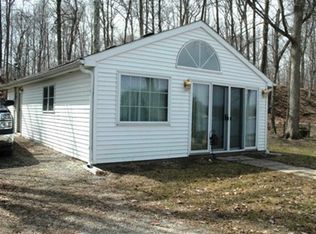 9389 S Amanda Dr, Claypool, IN