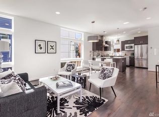 4104A Linden Ave N, Seattle, WA 98103