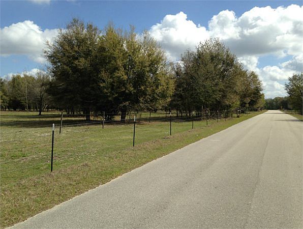1st image of 1815 Pearce Rd