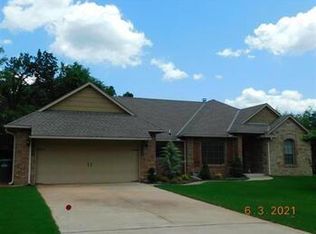4424 Racoon Crk, Guthrie, OK 73044