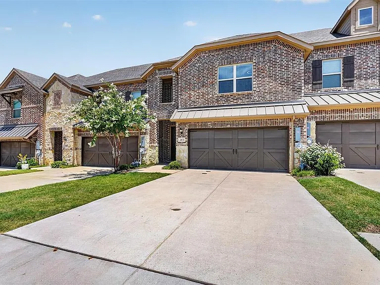 2873 Creekway Dr — Photo 3