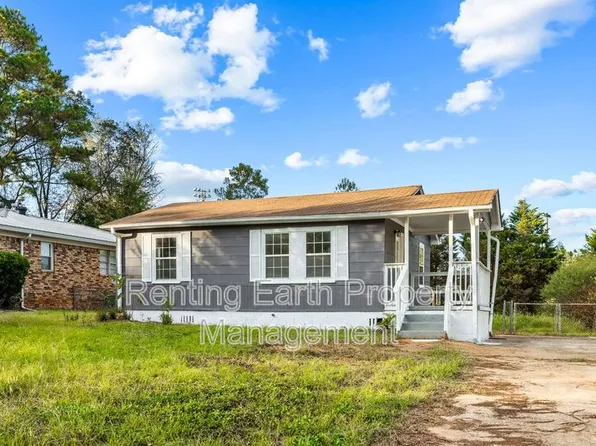 2423 Circle Dr, Bessemer, AL 35023