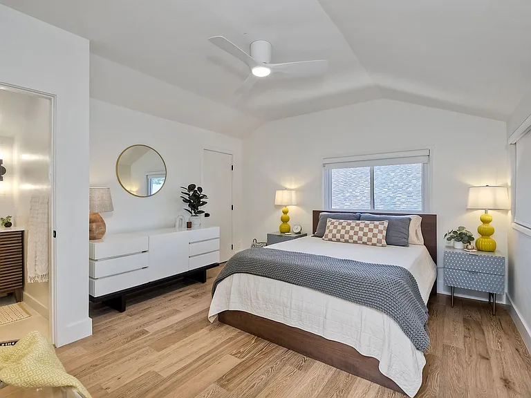 822 Caminito Rosa — Photo 18
