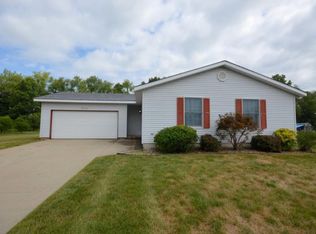 26143 Heatherfield Dr, Elkhart, IN 46514