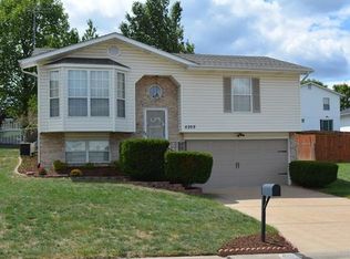 4209 Sunny Glen Ct, Arnold, MO 63010