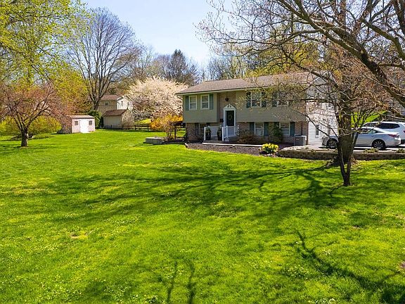 4th image of 1320 Belle Valley Rd