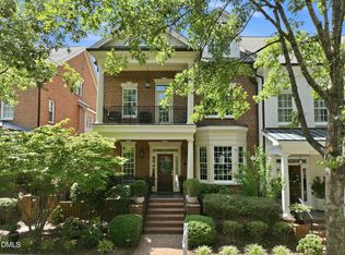 215 Oval Park Pl, Chapel Hill, NC 27517