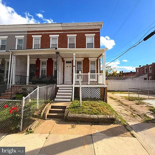 2631 W Cold Spring Ln Photo 1
