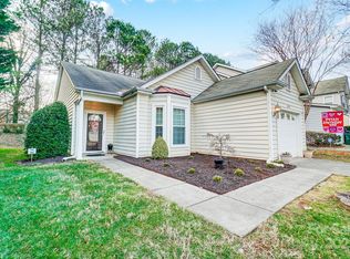 4918 Sunset Ridge Ct, Charlotte, NC 28269