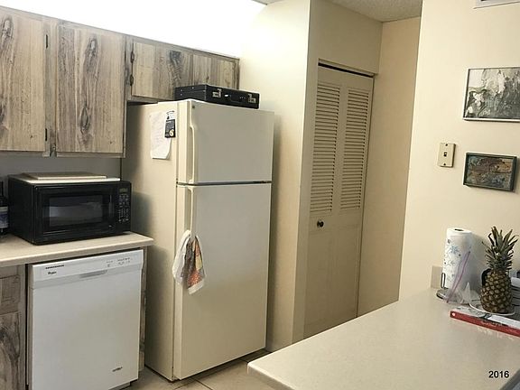 3rd image of 603 Sea Pine Way APT F1