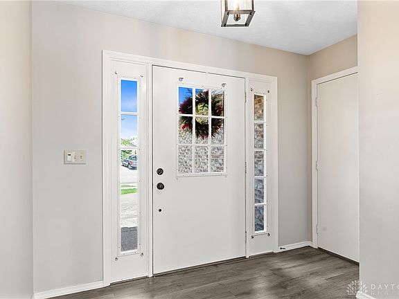 5th image of 6670 Deer Meadows Dr