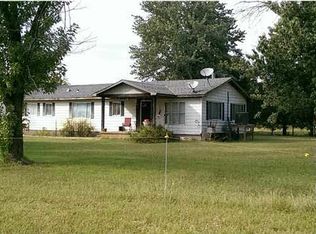 911 N Brook Rd, Belle Plaine, KS 67013