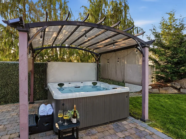 W Cora Ct — Photo 49
