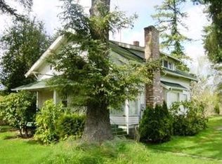 207 121st St E, Tacoma, WA