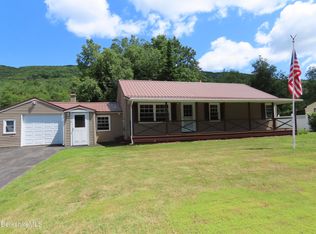 716 Daniels Rd, Clarksburg, MA 01247