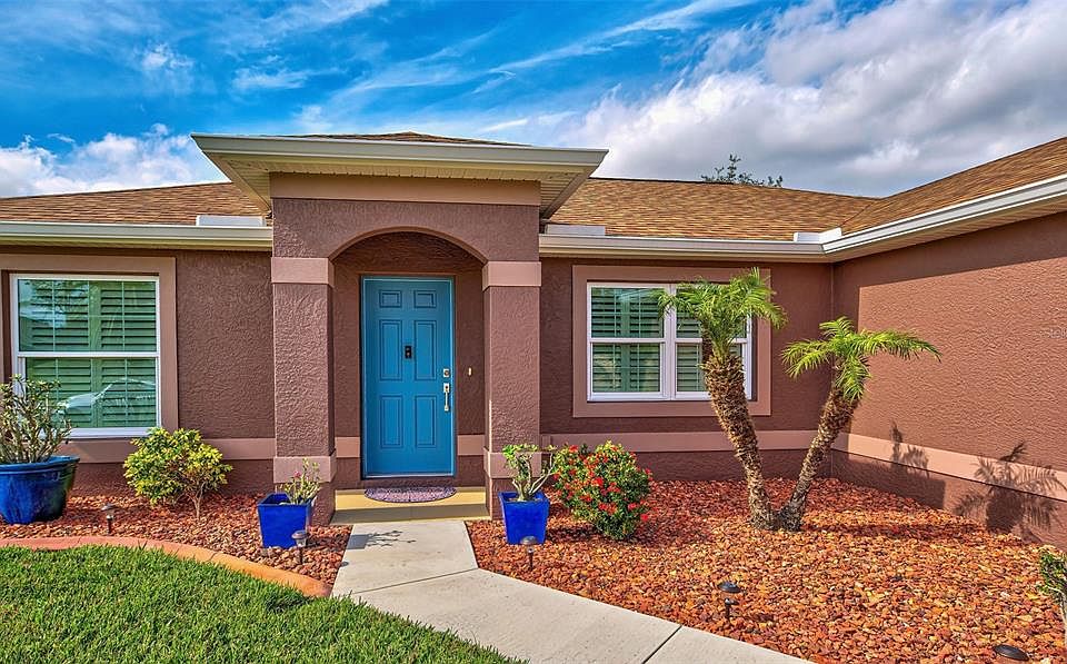 1st image of 2642 ESCAMBIA CIRCLE