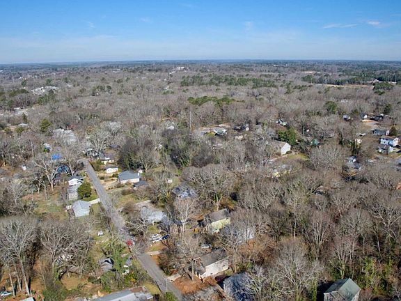 5th image of 263 Arch St