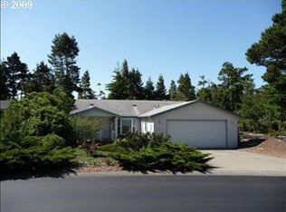 321 Jonathan Ln, Florence, OR 97439