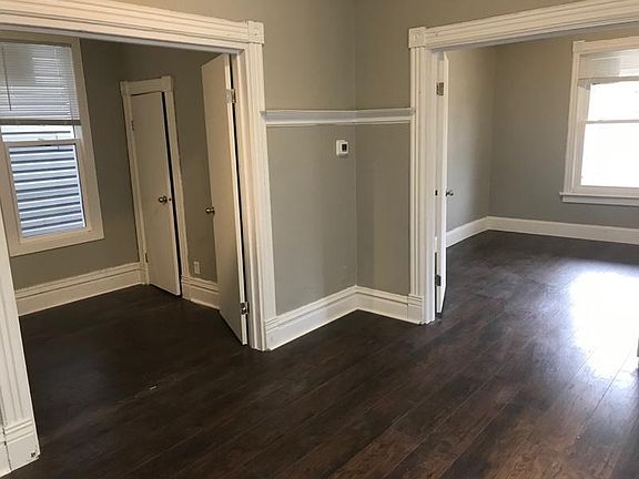 4th image of 615 Maryland Ave E #1