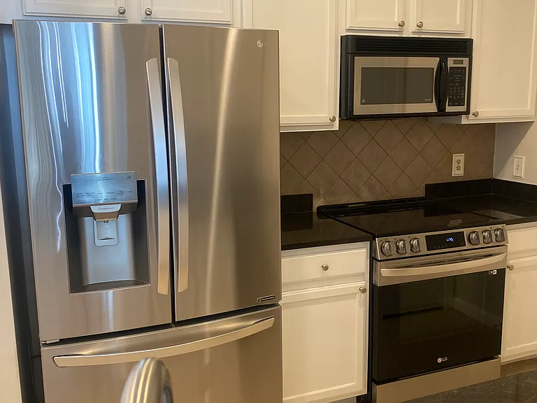3040 Peachtree Rd NW #1513 — Photo 6