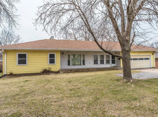 1124 8th St, West Des Moines, IA 50265