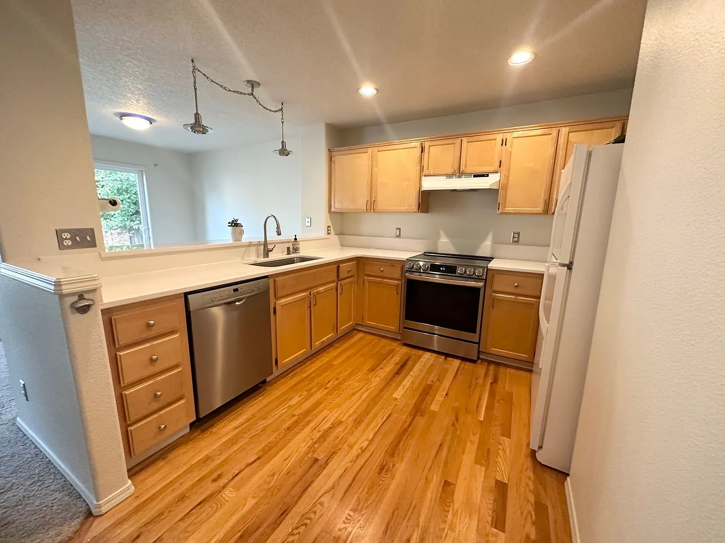 3 Bedroom Bethany Home!! — Photo 4