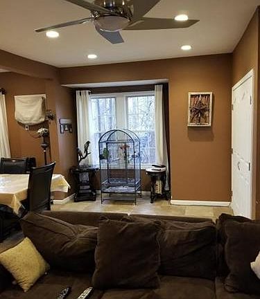 5th image of 47 Nelson Ave