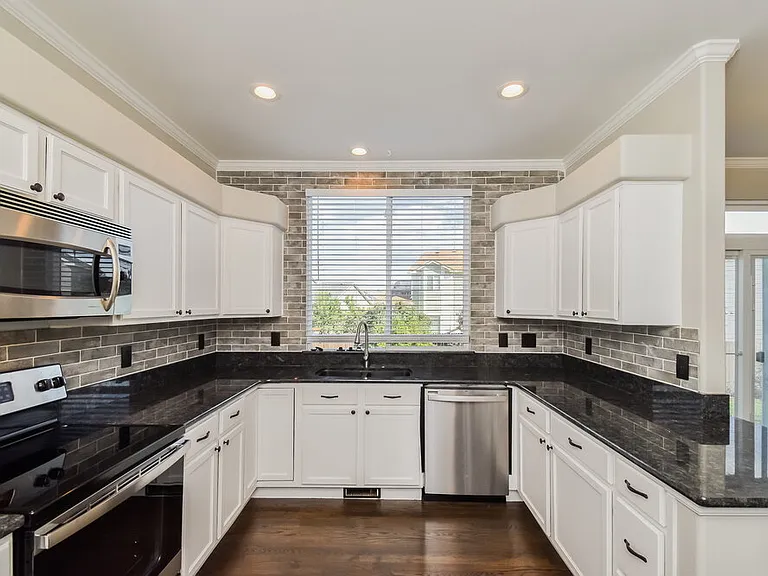 4617 Bali Ct — Photo 11