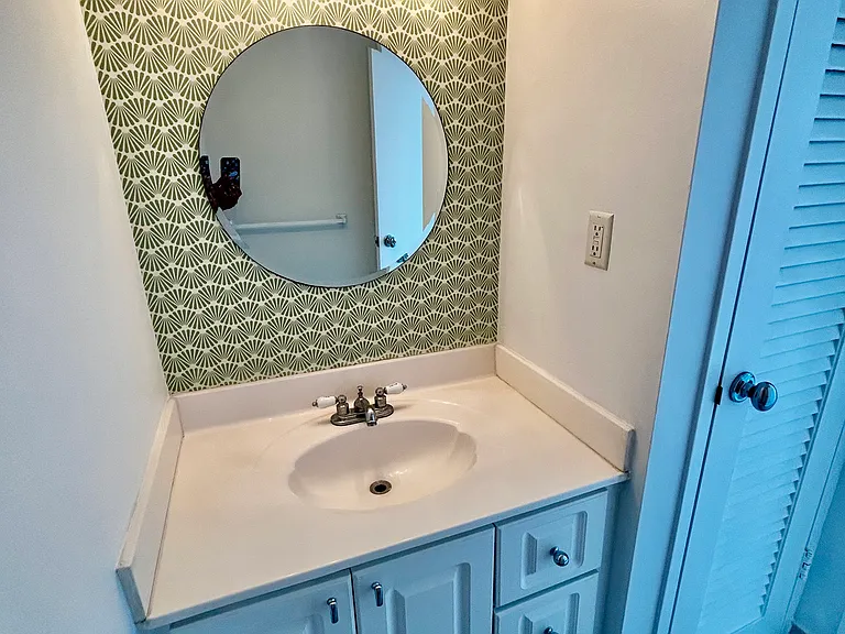 2899 Collins Ave #1402 — Photo 10