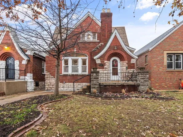 5417 Walsh St, Saint Louis, MO 63109