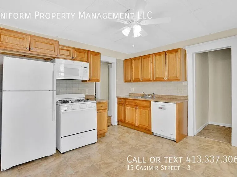 15 Casimir St #3 — Photo 1