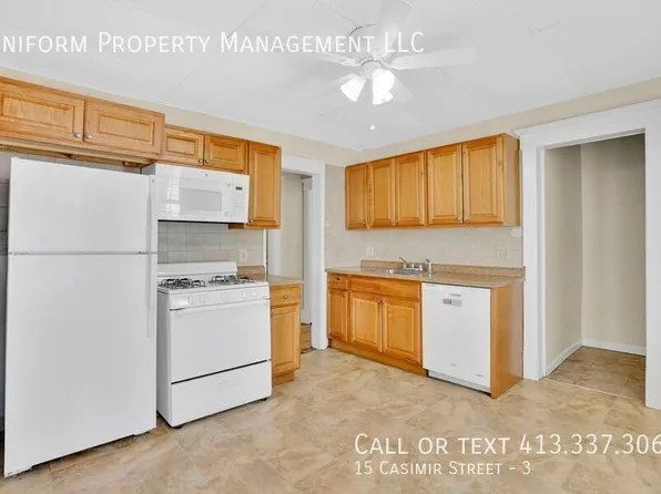 15 Casimir St #3, Westfield, MA 01085