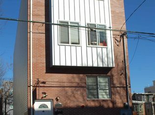 1431 N 17th St APT 3, Philadelphia, PA 19121