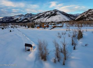 1 Hardman Rd, Thayne, WY 83127