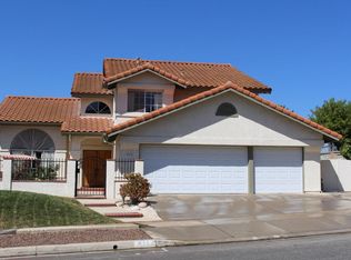 616 Azure Hills Dr, Simi Valley, CA 93065