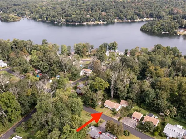 82 Bissell Road, Coventry, CT 06238