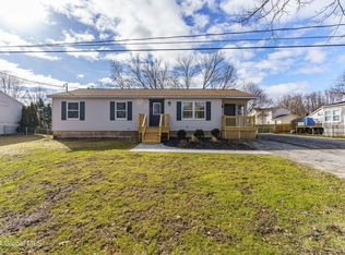 21 Arlington St, Glens Falls, NY 12801