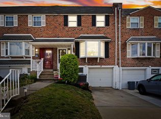 12443 Sweet Briar Rd, Philadelphia, PA 19154