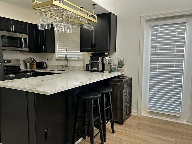 6940 Roswell Rd #8F — Photo 4