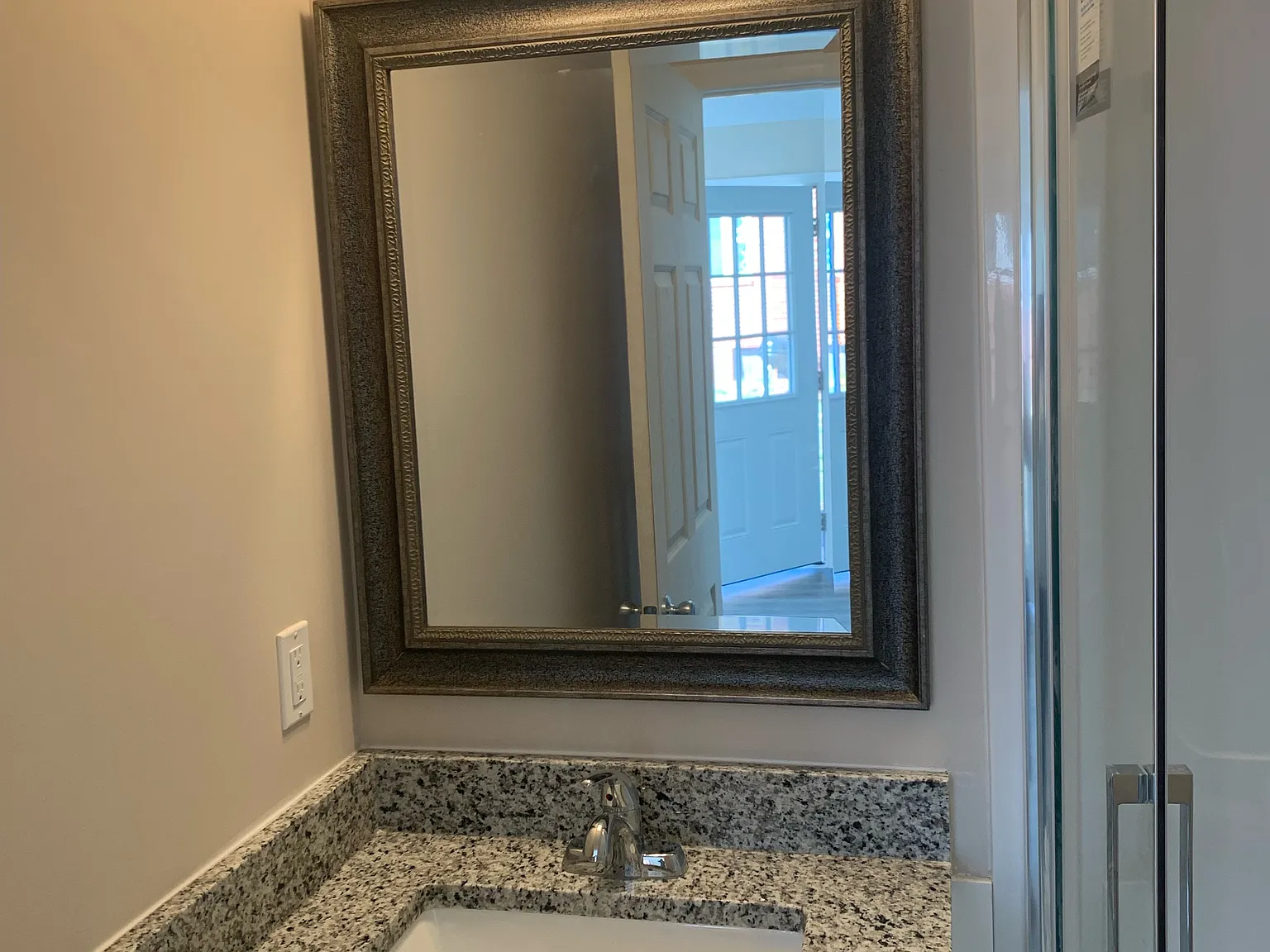 Studio, 460 sqft, $1,295 — Photo 4