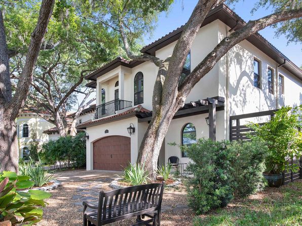 3122 W Oakellar Ave