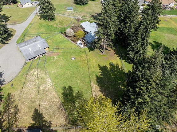 3rd image of 27809 16th Avenue E