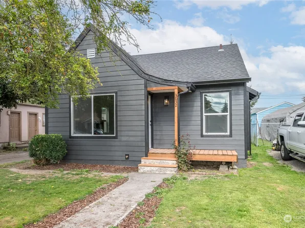3032 Dover Street, Longview, WA 98632