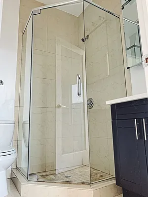 Rented by Sky Management | media 26