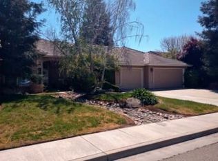 511 W Evergreen Ave, Visalia, CA 93277