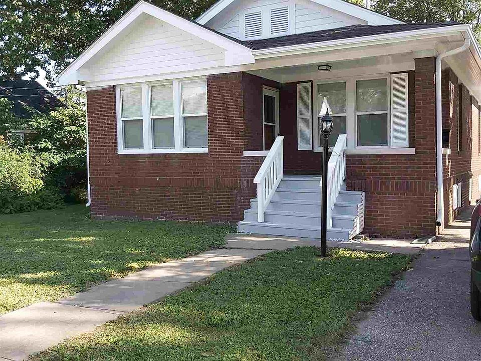 1st image of 1172 E Brooks St