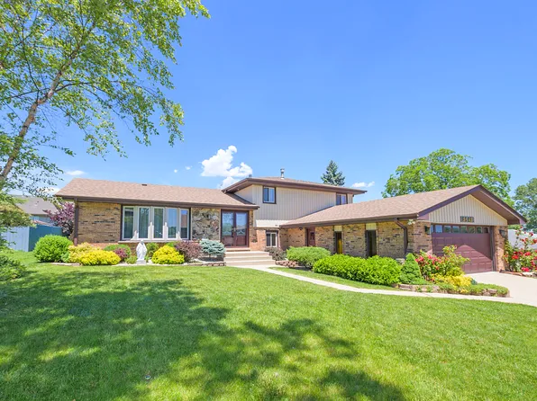 8948 W 83rd Pl, Justice, IL 60458