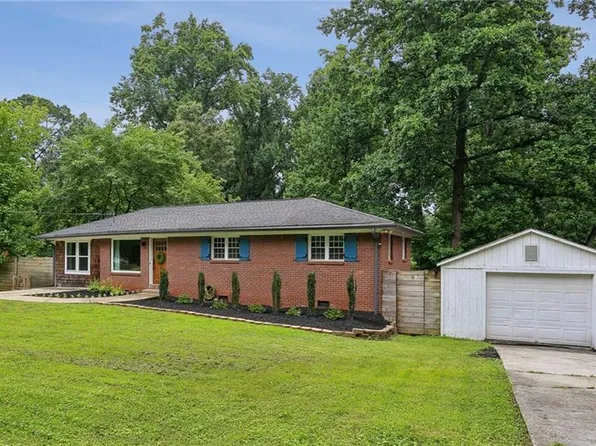 2188 Stockbridge Dr, Atlanta, GA 30316